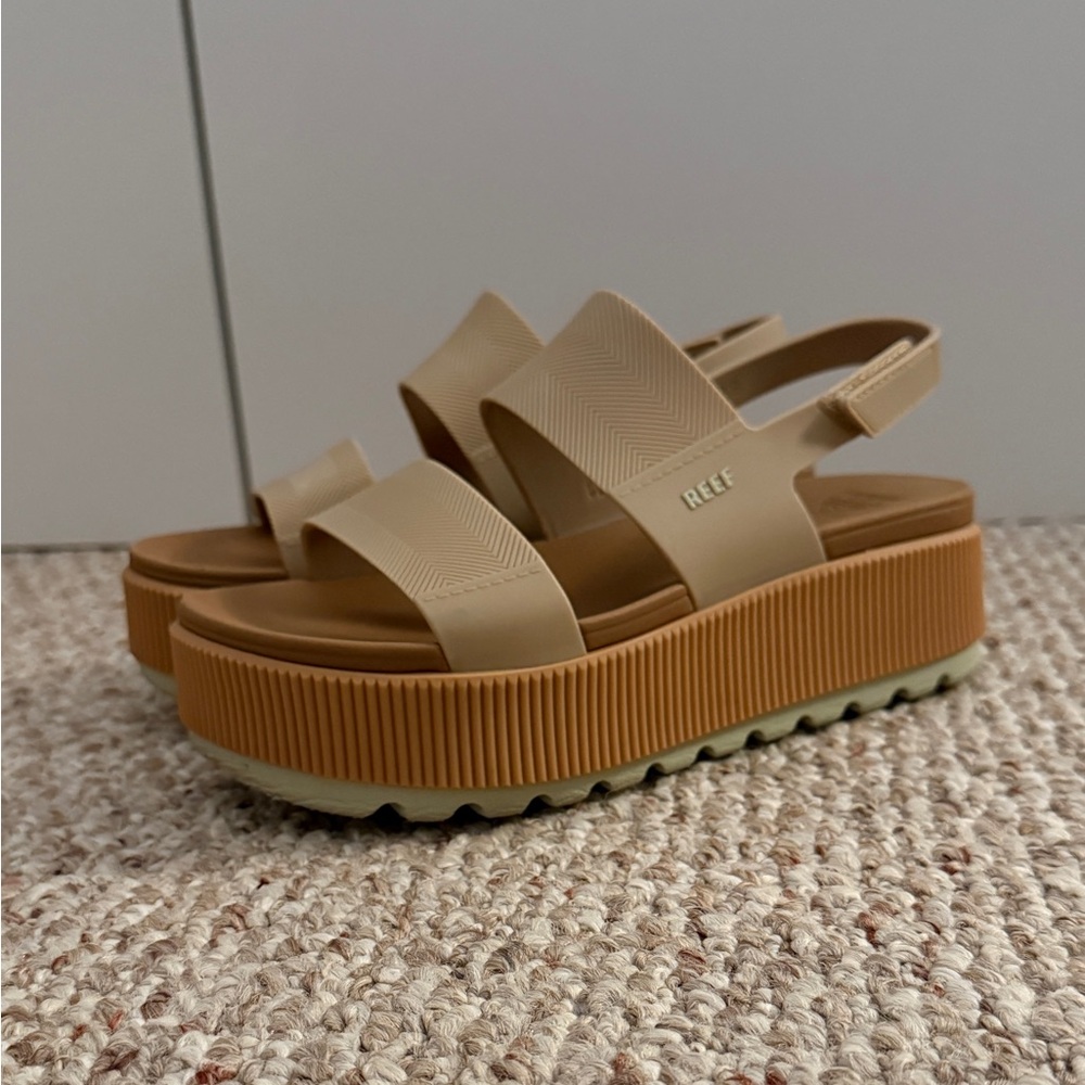 Reef Women's Water Vista Higher Sandals